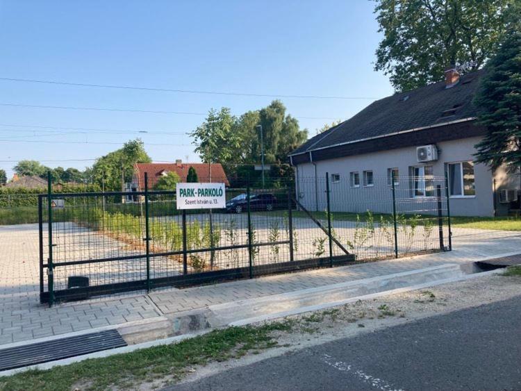 Lido Riviera, Relux Apartman Balatonlelle Kültér fotó