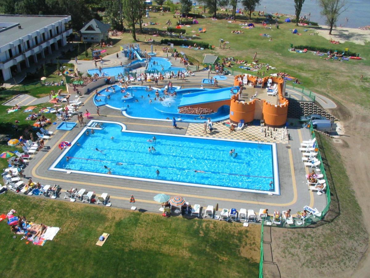 Lido Riviera, Relux Apartman Balatonlelle Kültér fotó